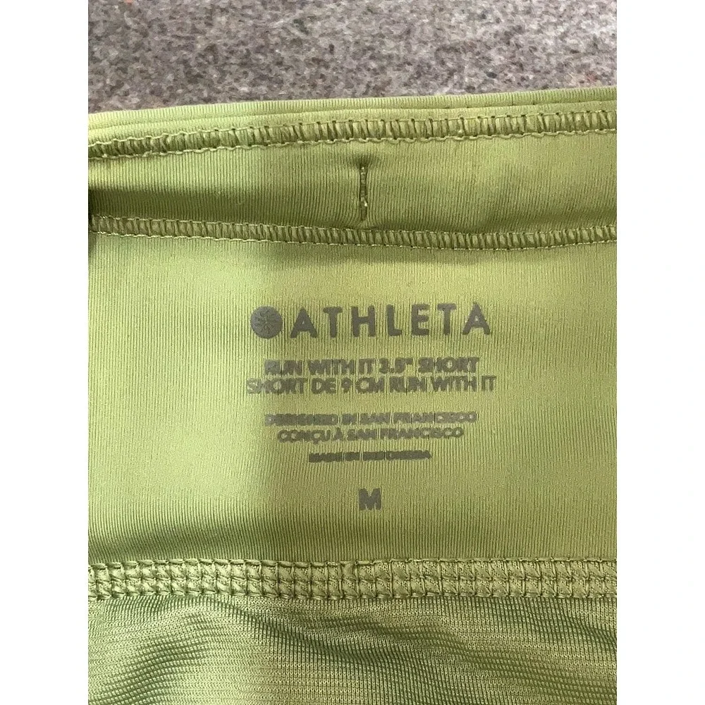 Athleta Run With It 3.5 Inch Short Olive Green Women's Size M‎ Athletic Shorts